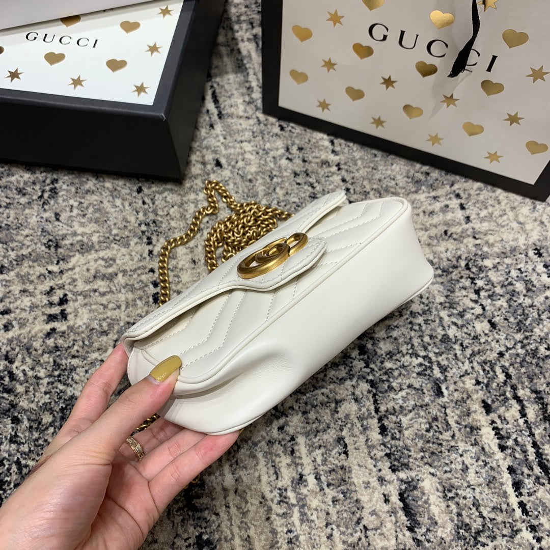 GG Marmont Mini 16.5cm White Calfskin Gold Hardware Amelia