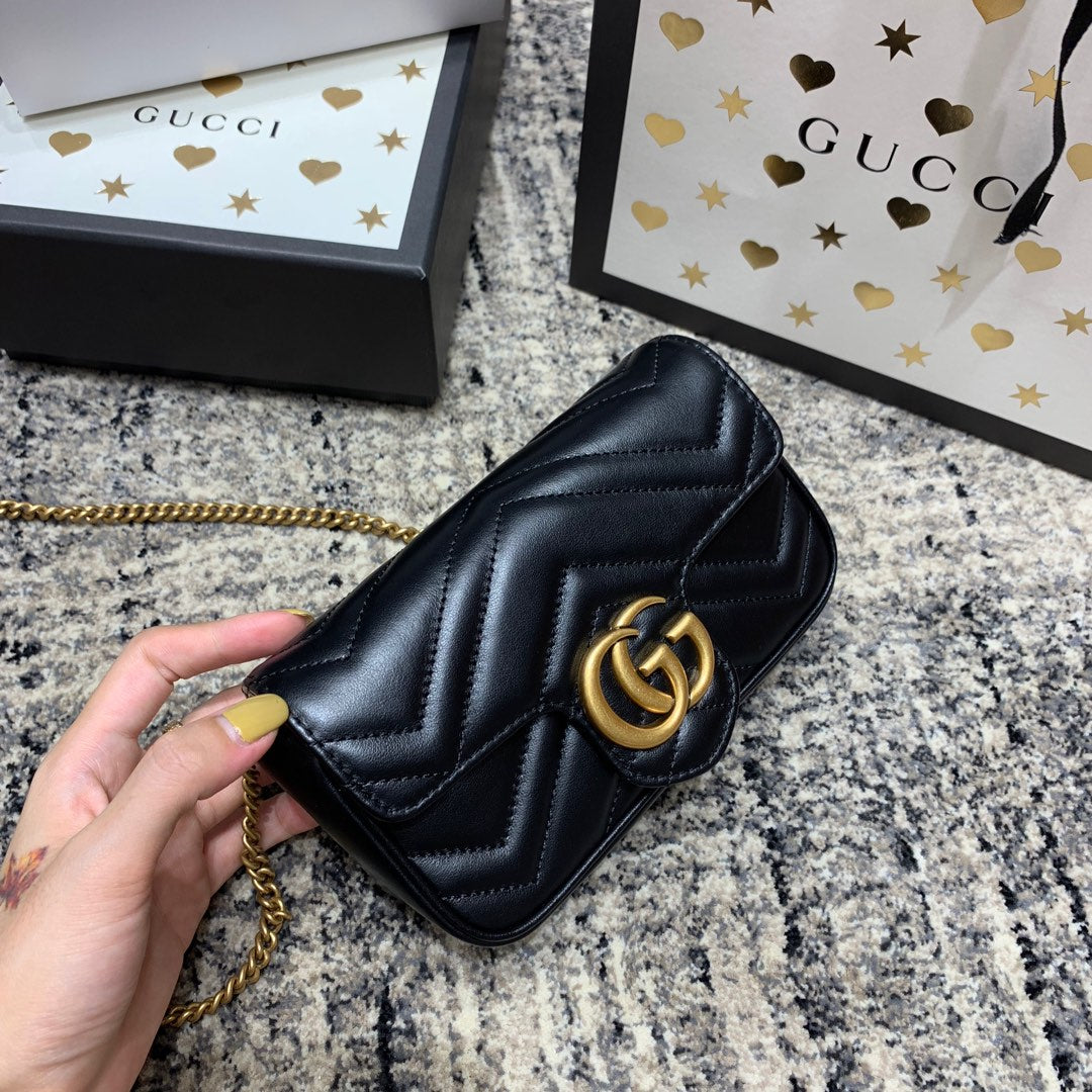 GG Marmont Mini 16.5cm Black Calfskin Gold Hardware Amelia
