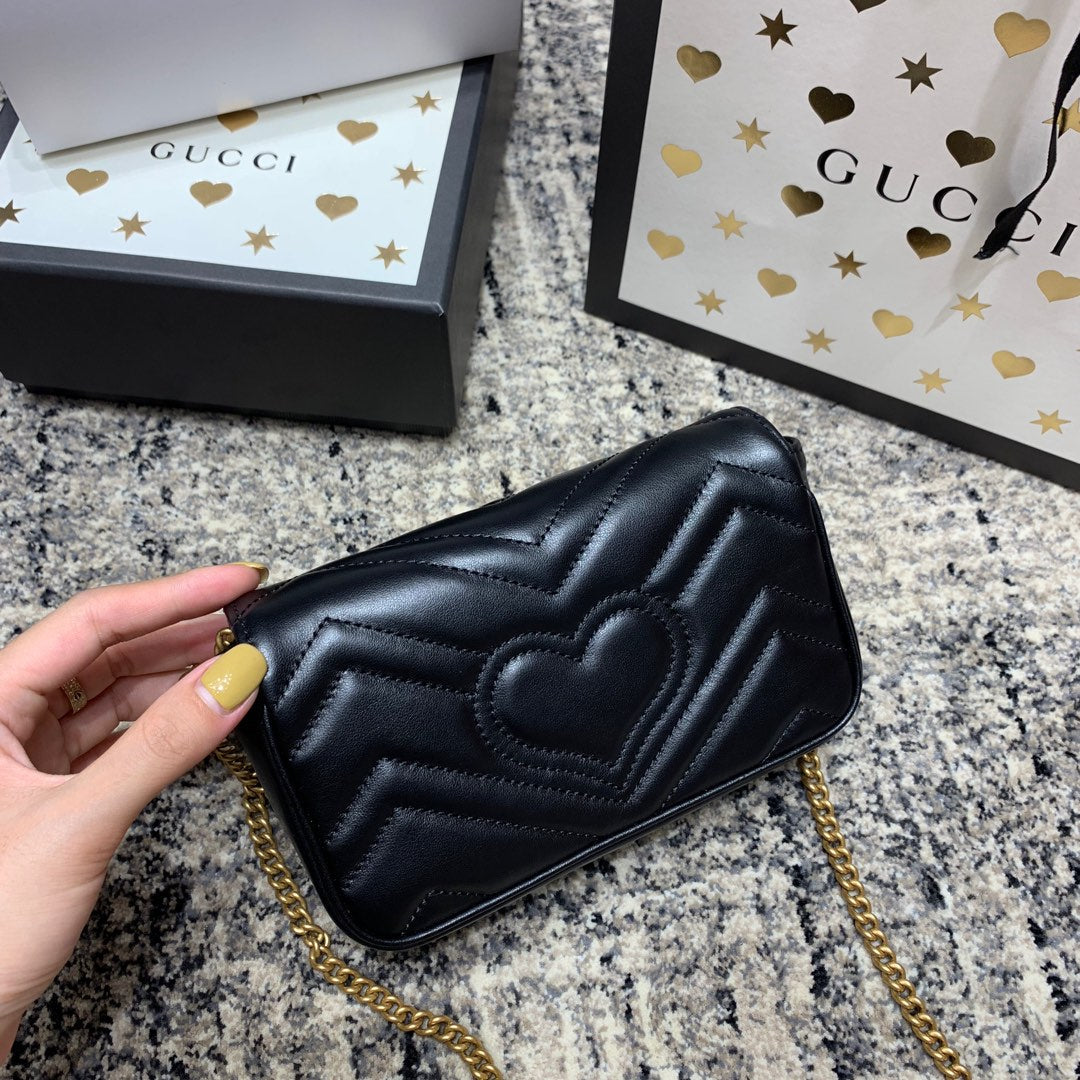 GG Marmont Mini 16.5cm Black Calfskin Gold Hardware Amelia