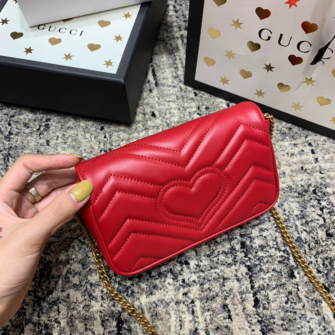 GG Marmont Mini 16.5cm Red Calfskin Gold Hardware Amelia