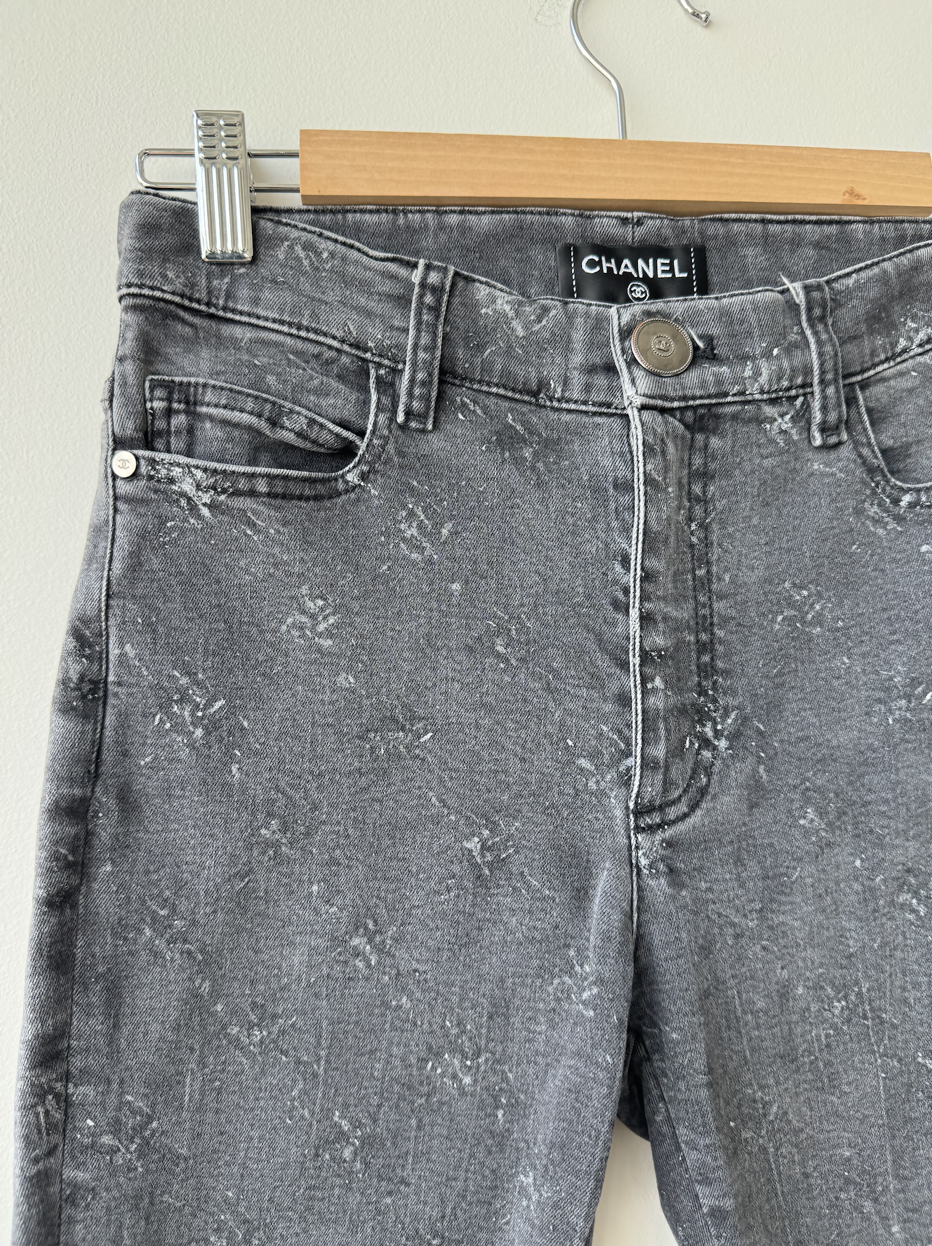 2021 - Chanel Grey Jeans