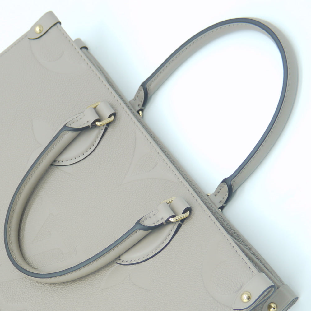 Louis Vuitton On The Go MM Monogram Tote Bag