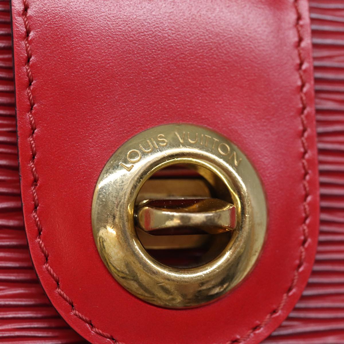 LOUIS VUITTON Epi Cluny Shoulder Bag Red M52257 LV Auth yk12618