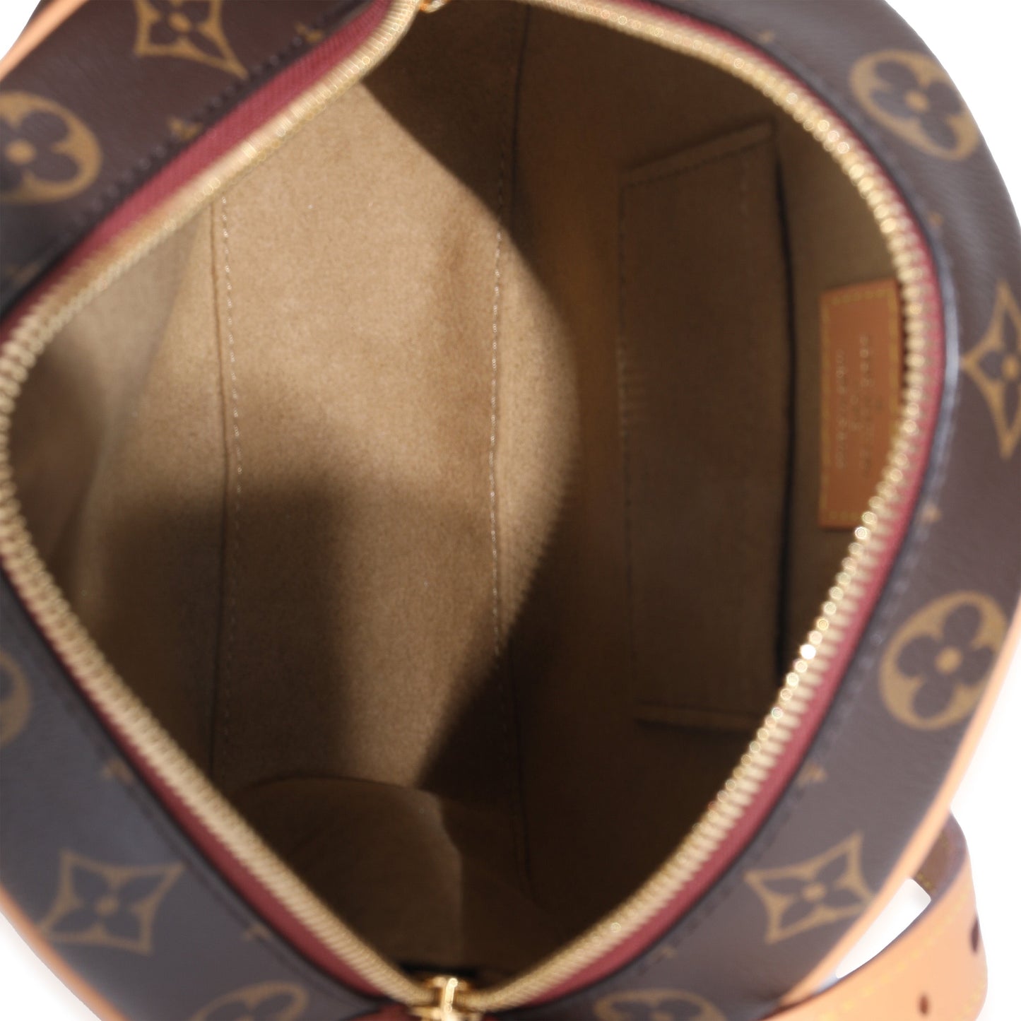 Louis Vuitton Monogram Canvas Boite Chapeau Souple MM