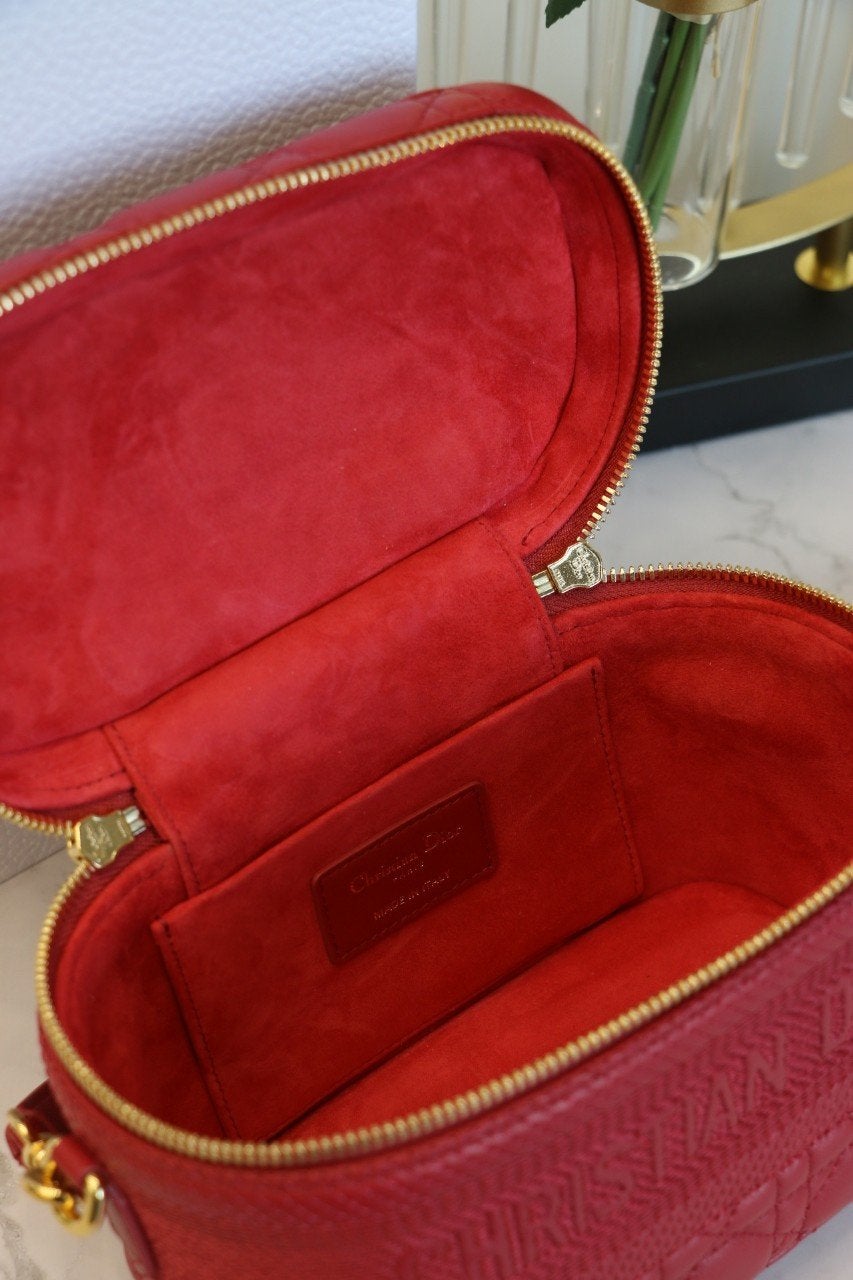 SMALL TRAVEL VANITY RED LAMBSKIN Amelia