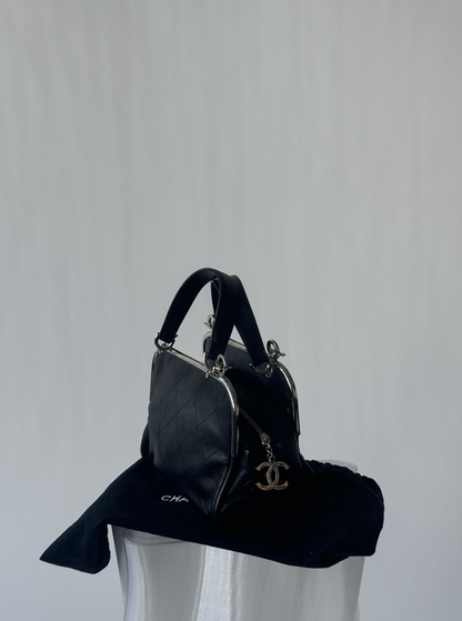 Chanel 2005 - Wild Stitch Frame Handbag